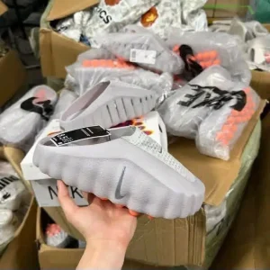Alternative view of Nike mules